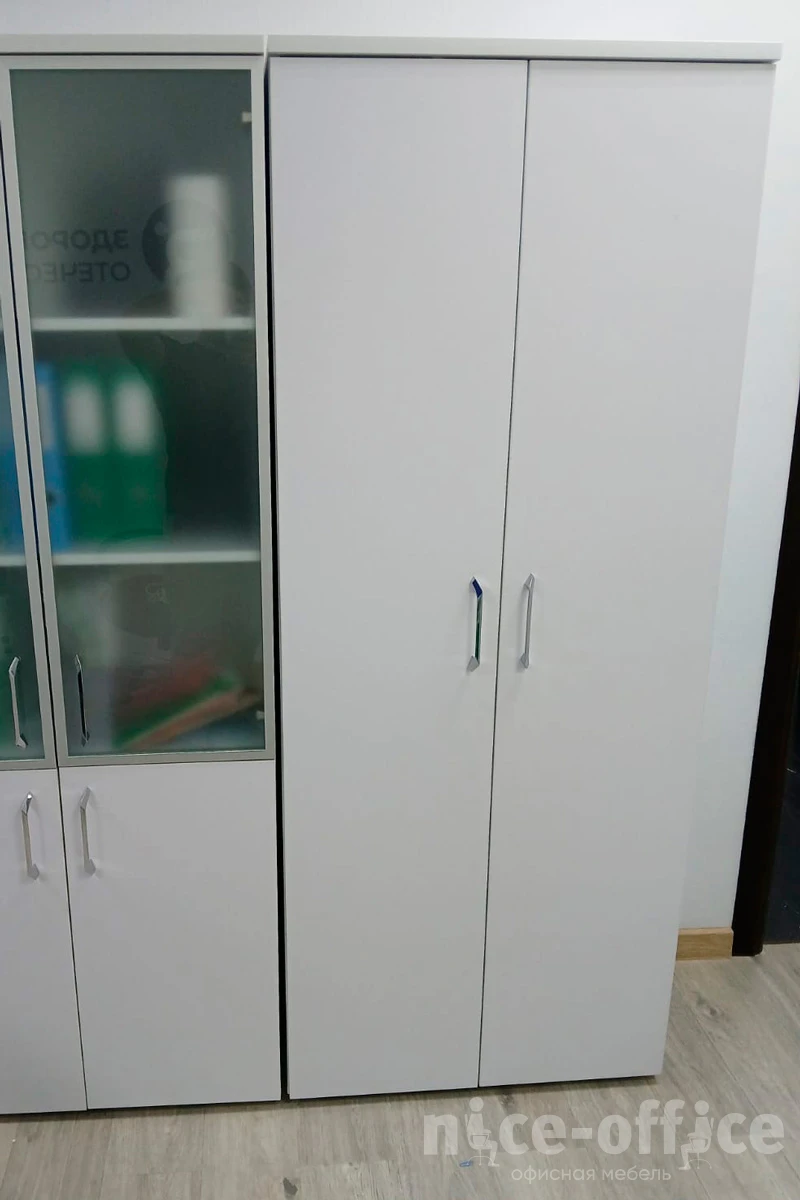 Гардероб широкий 800x420x1977 Onix фото в интерьере 2